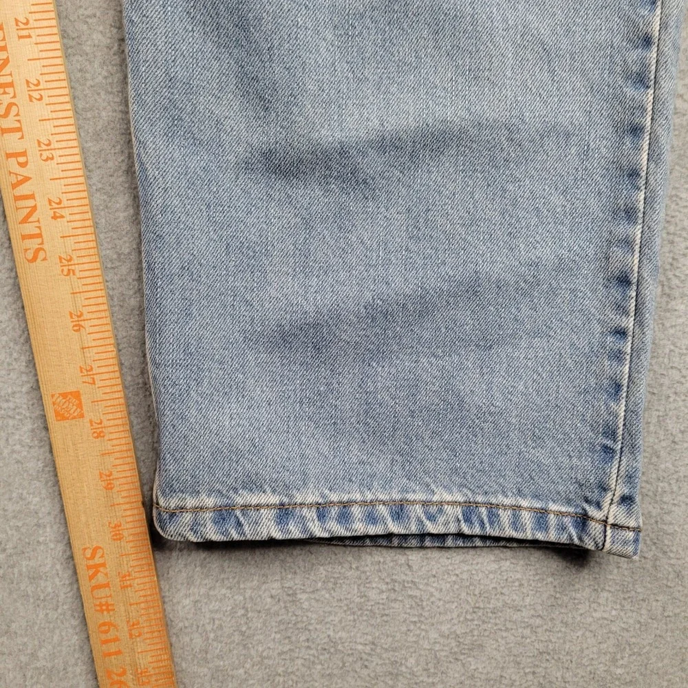 Levis please check